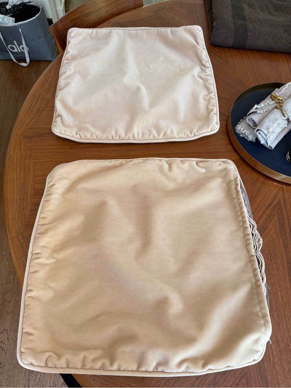 Set of 2 custom golden pillow cases